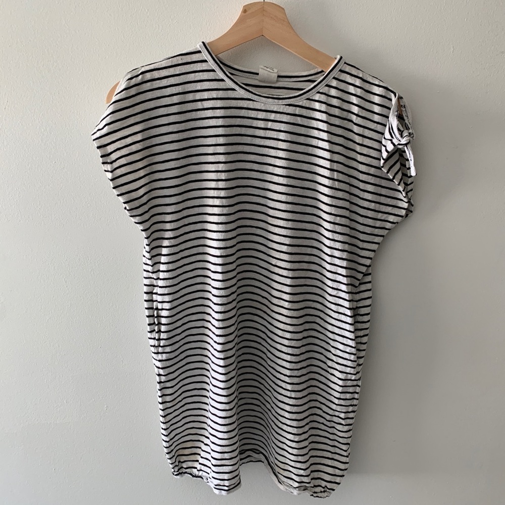 White and Black striped Stem Tunic Sz 8
